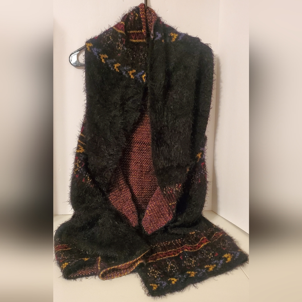 Women's Southwestern Vest-Med/Lg 100% Acrylic